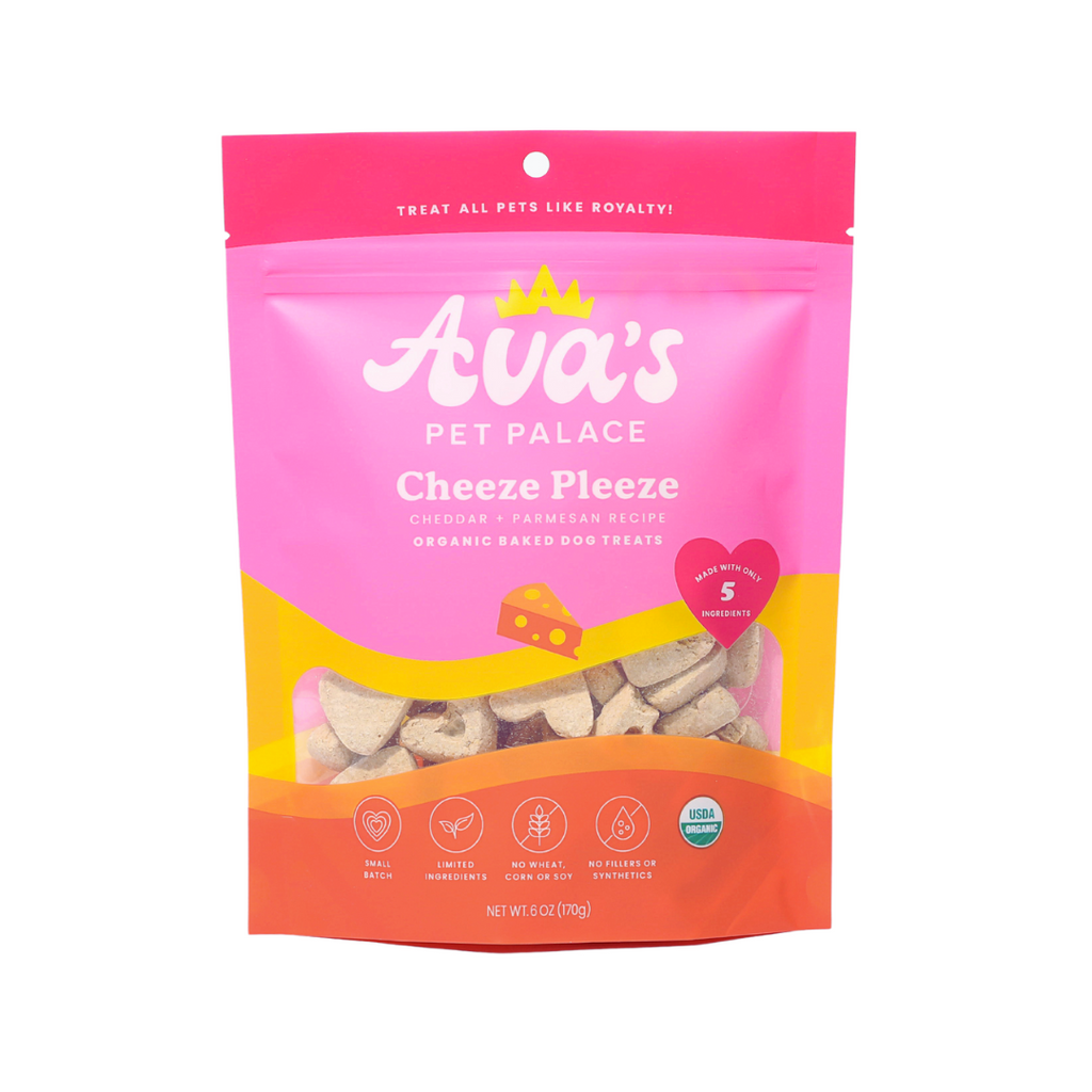 Organic Cheese Dog Treat Biscuits, Crunchy Heart-Shaped 6 oz Snacks with Cheddar and Parmesan source image 1