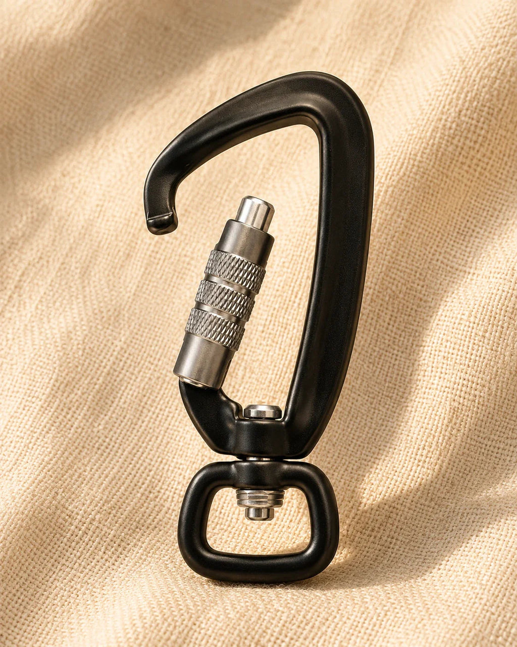 Locking Dog Leash Carabiner Black