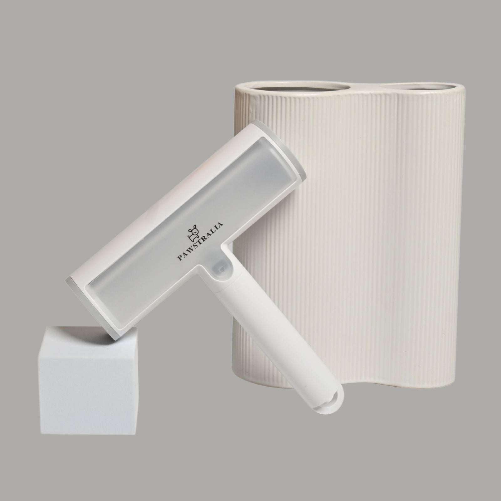 Reusable Pet Hair Remover Roller Brush for Furniture and Cars, Built-In Waste Compartment for Easy Cleanup source image 2