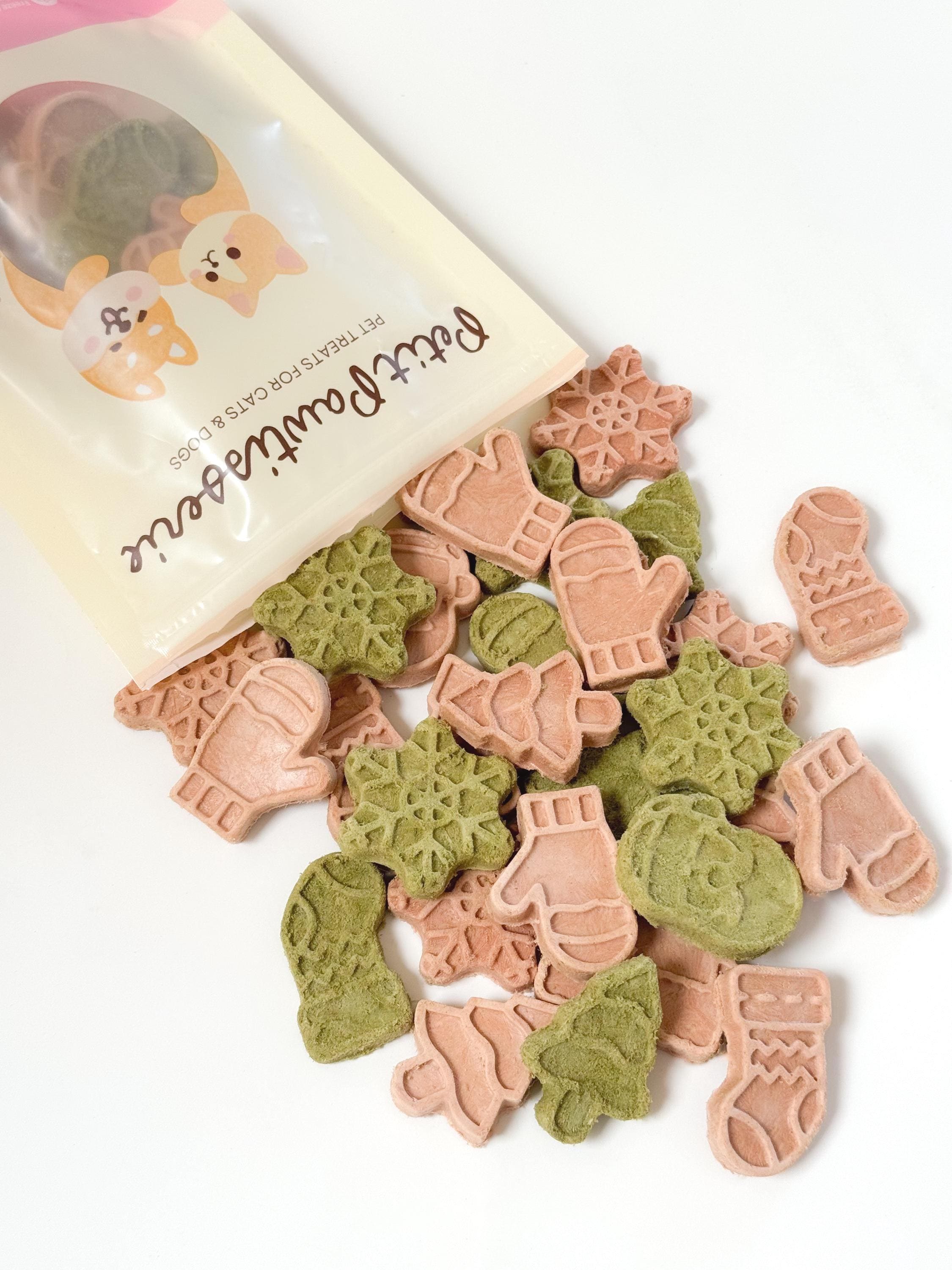 Freeze-Dried Holiday Pet Treats product image 2