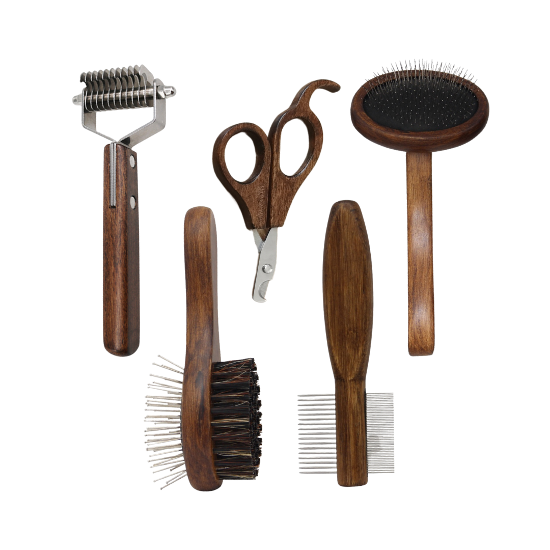 Dog Grooming Tool Set for Cavoodles, Five-Piece Brush, Comb, Dematting and Nail Care Kit in a Storage Box source image 3