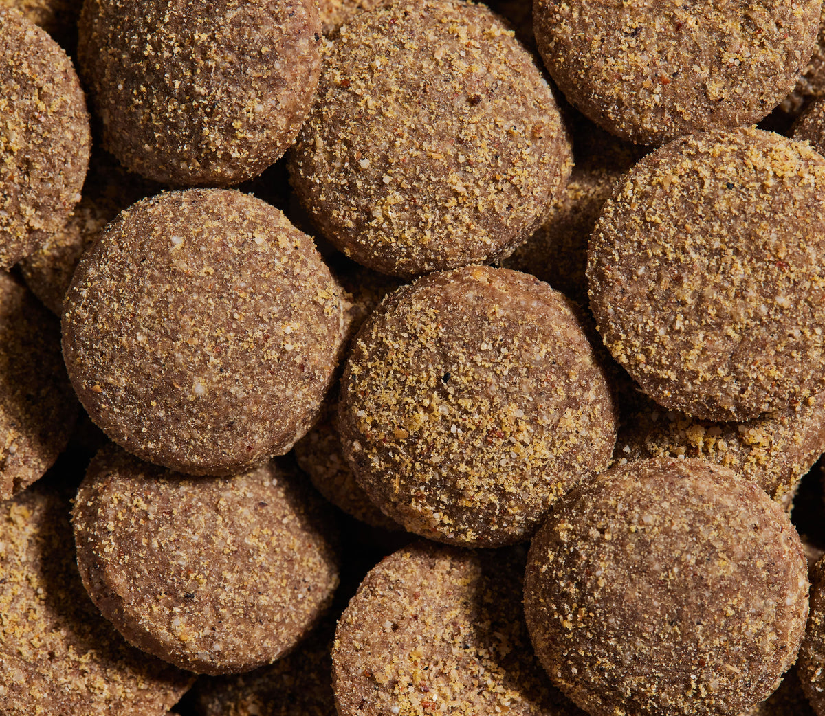 Beef and Oatmeal Dog Biscuits product image 4