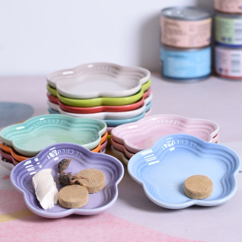 Ceramic Pet Snack Bowl product image 4