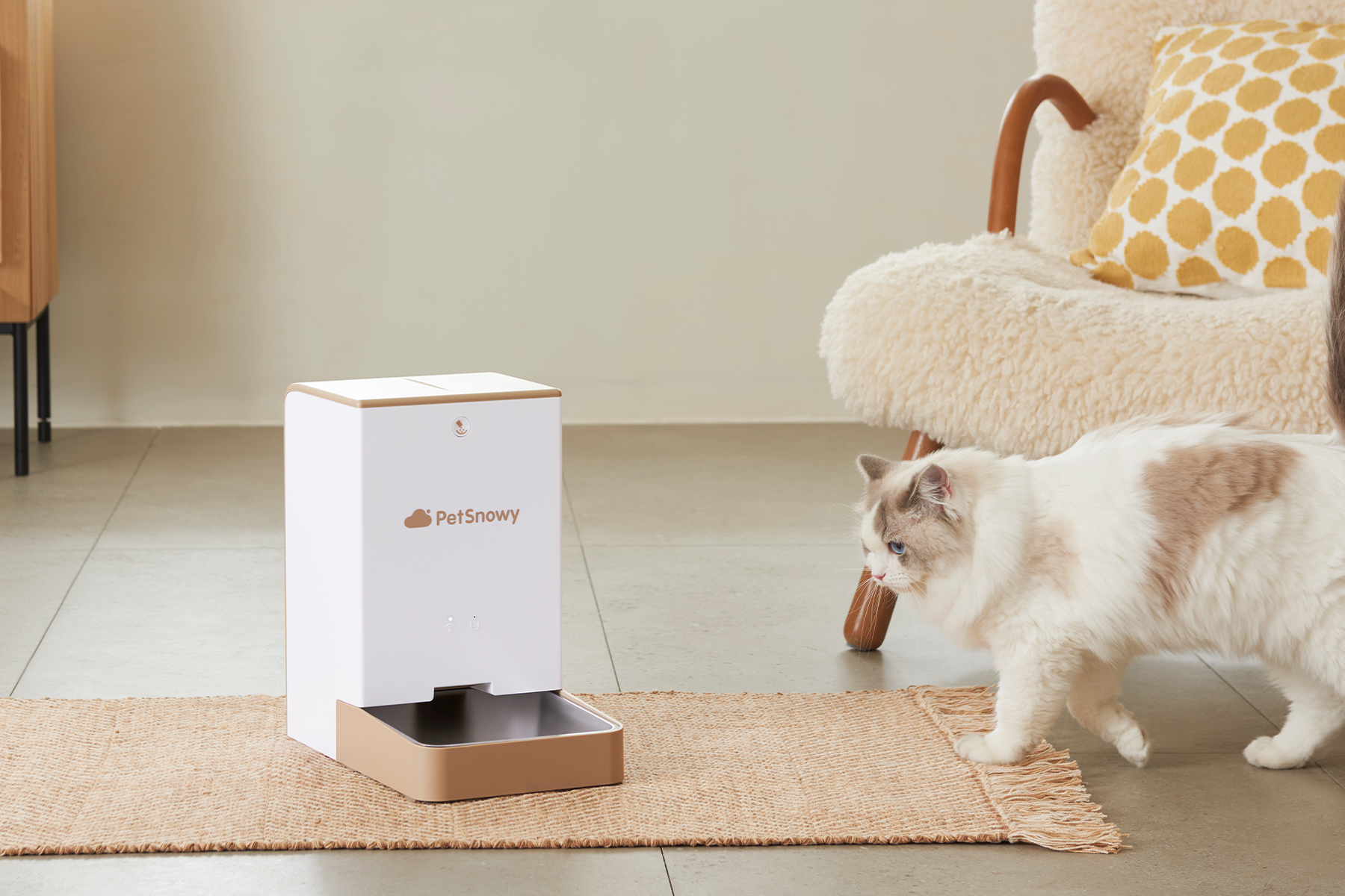 Automatic Cat Feeder, Anti-Clog 1.05-Gallon Dispenser Offering 10 Custom Feeding Schedules source image 5