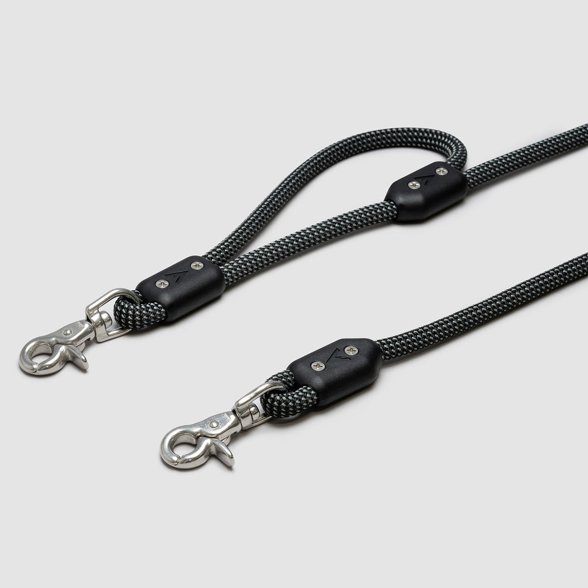 Climbing Rope Dog Leash with Stainless Steel Swivel Clip for Daily 5- or 8-Foot Walks and Trail Outings product image 5