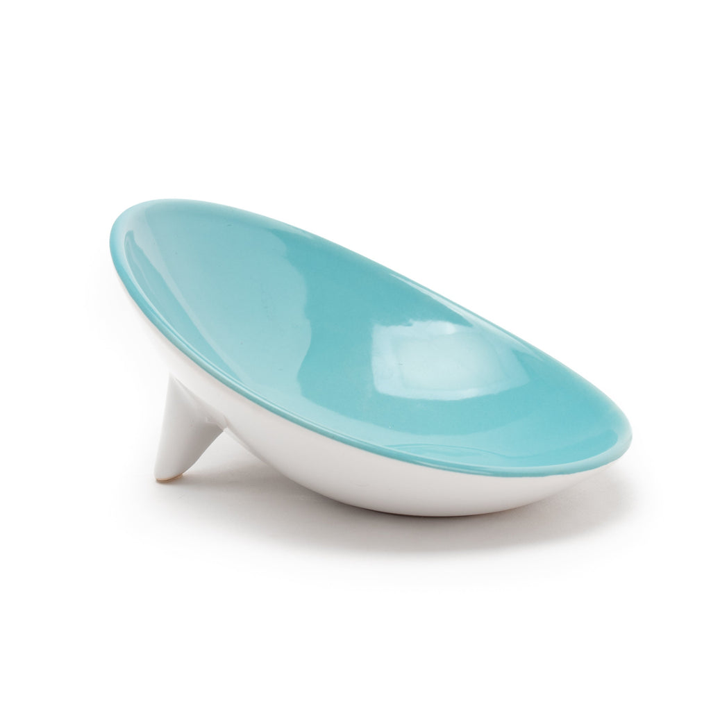 Tilted Ceramic Cat Bowl with Wide Oval Shape for Whisker-Friendly Wet and Dry Food Mealtimes source image 5