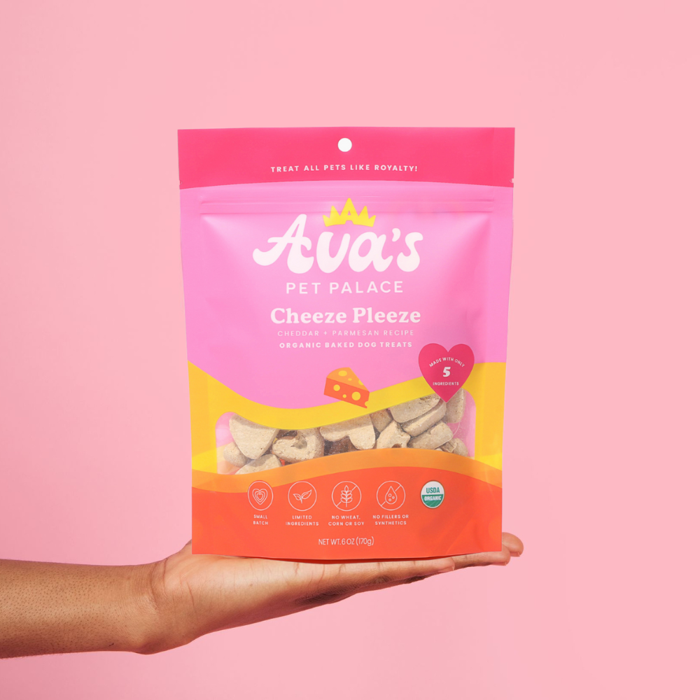 Organic Cheese Dog Treat Biscuits, Crunchy Heart-Shaped 6 oz Snacks with Cheddar and Parmesan source image 6
