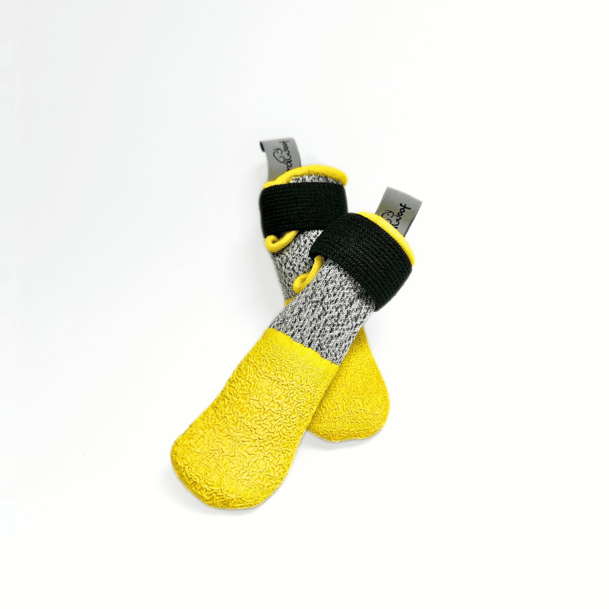 All-Season Dog Boots, Flexible Grip Soles in a Lightweight Set of Four for Hot Pavement and Winter Walks source image 7