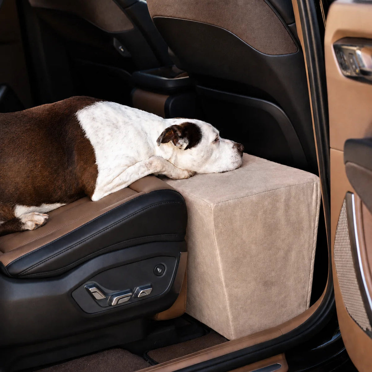 Dog Backseat Extender product image 9