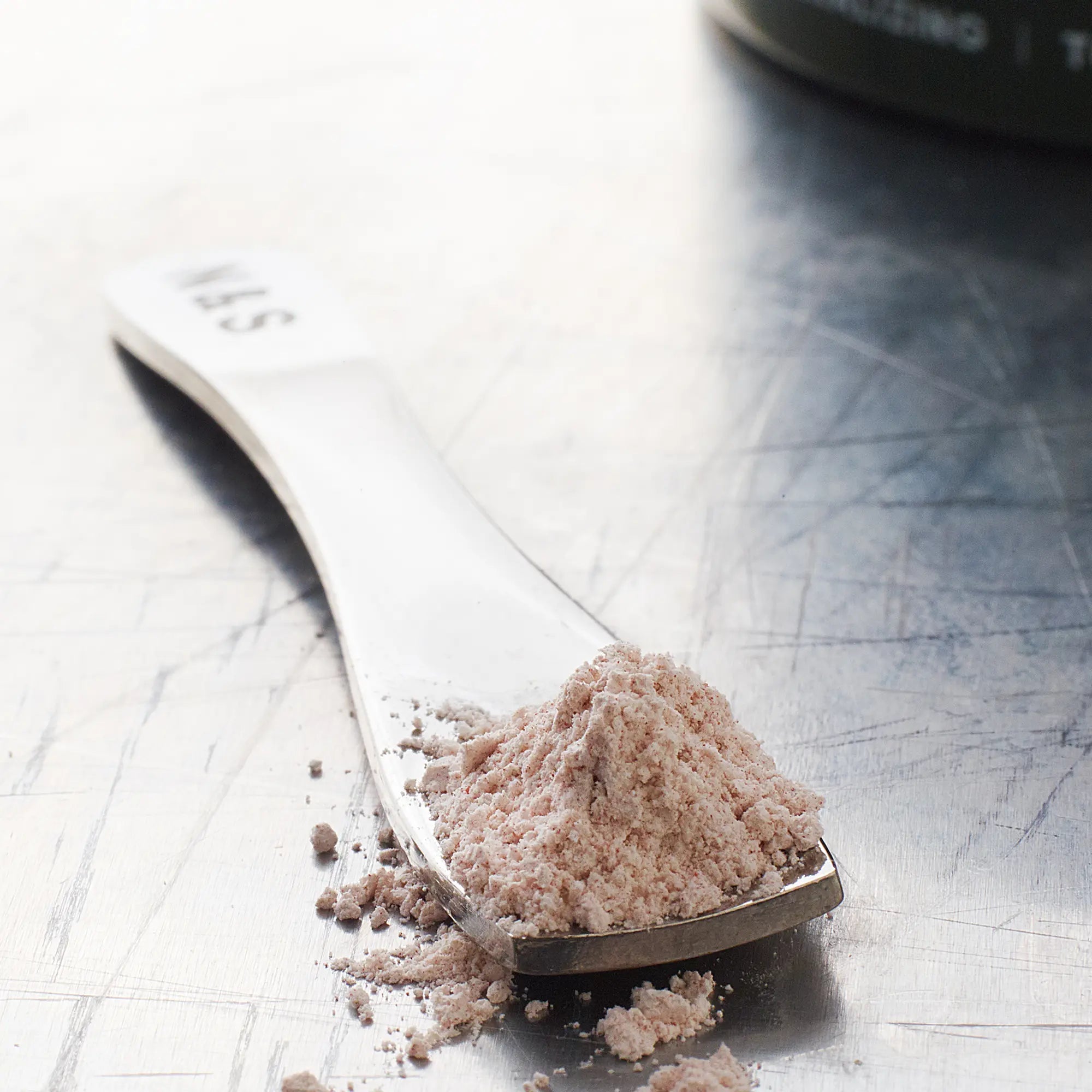 Pearl Powder Tooth Scrub for Daily Oral Care, Mineral-Rich Cleaning Powder for a Smooth, Fresh Finish product image 13