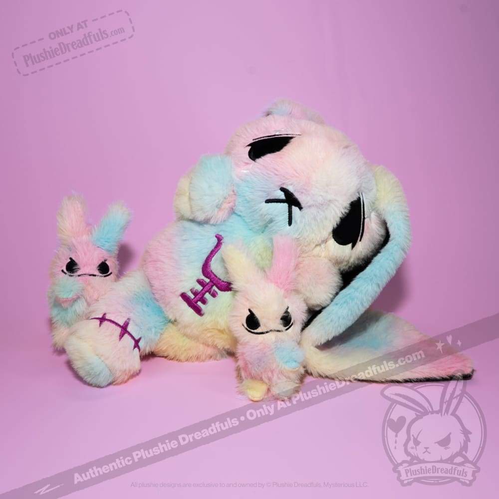 Tie-Dye Anxiety Rabbit Plush Set, 50 cm Character with Two Worry Bunnies Stored Inside the Zippered Body source image 38