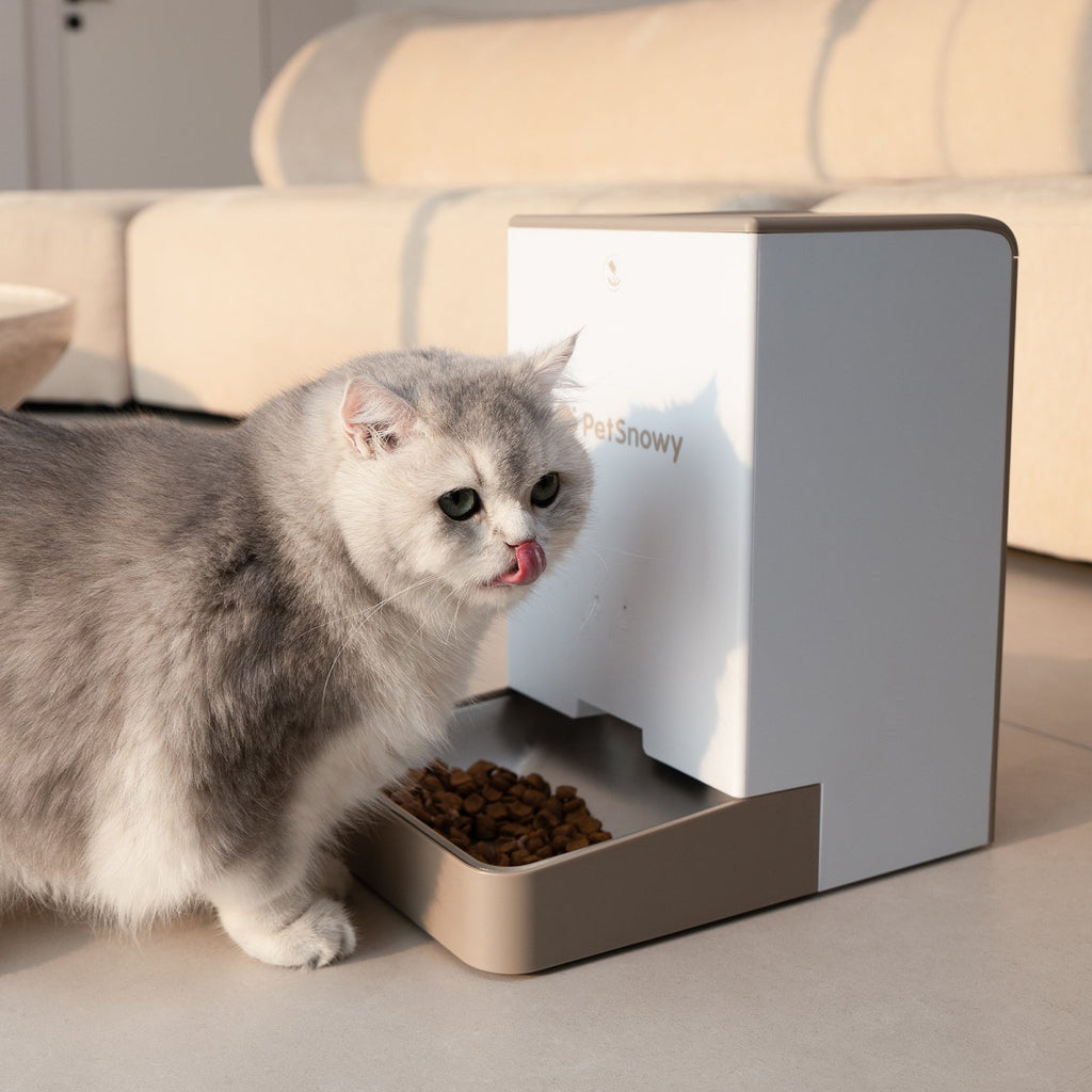 Automatic Cat Feeder, Anti-Clog 1.05-Gallon Dispenser Offering 10 Custom Feeding Schedules source image 43