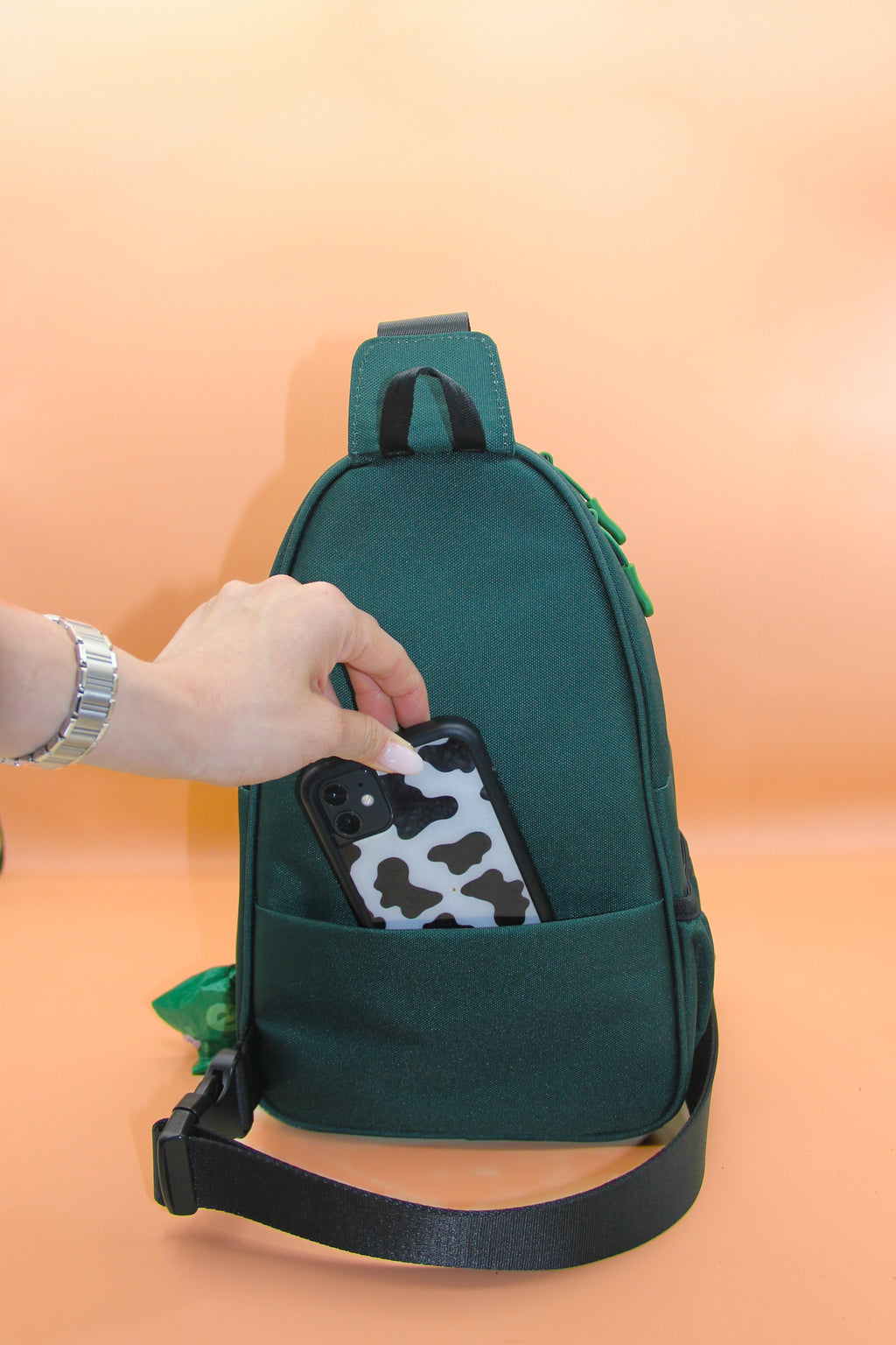 Waterproof Dog Walking Shoulder Bag, Organized Treat and Waste Storage for Training and Daily Outings source image 46