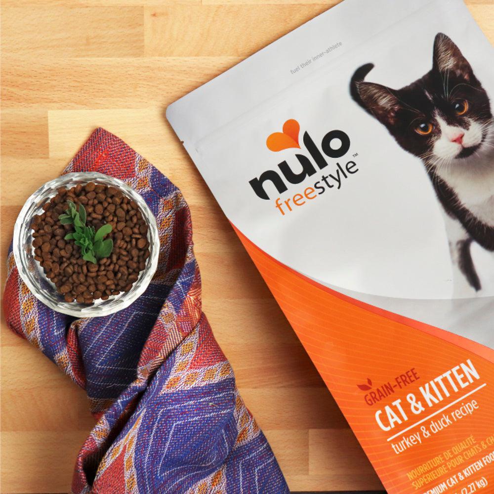 Dry Cat Food product image 3