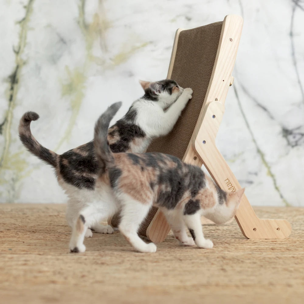 Adjustable Pinewood Cat Scratcher product image 3