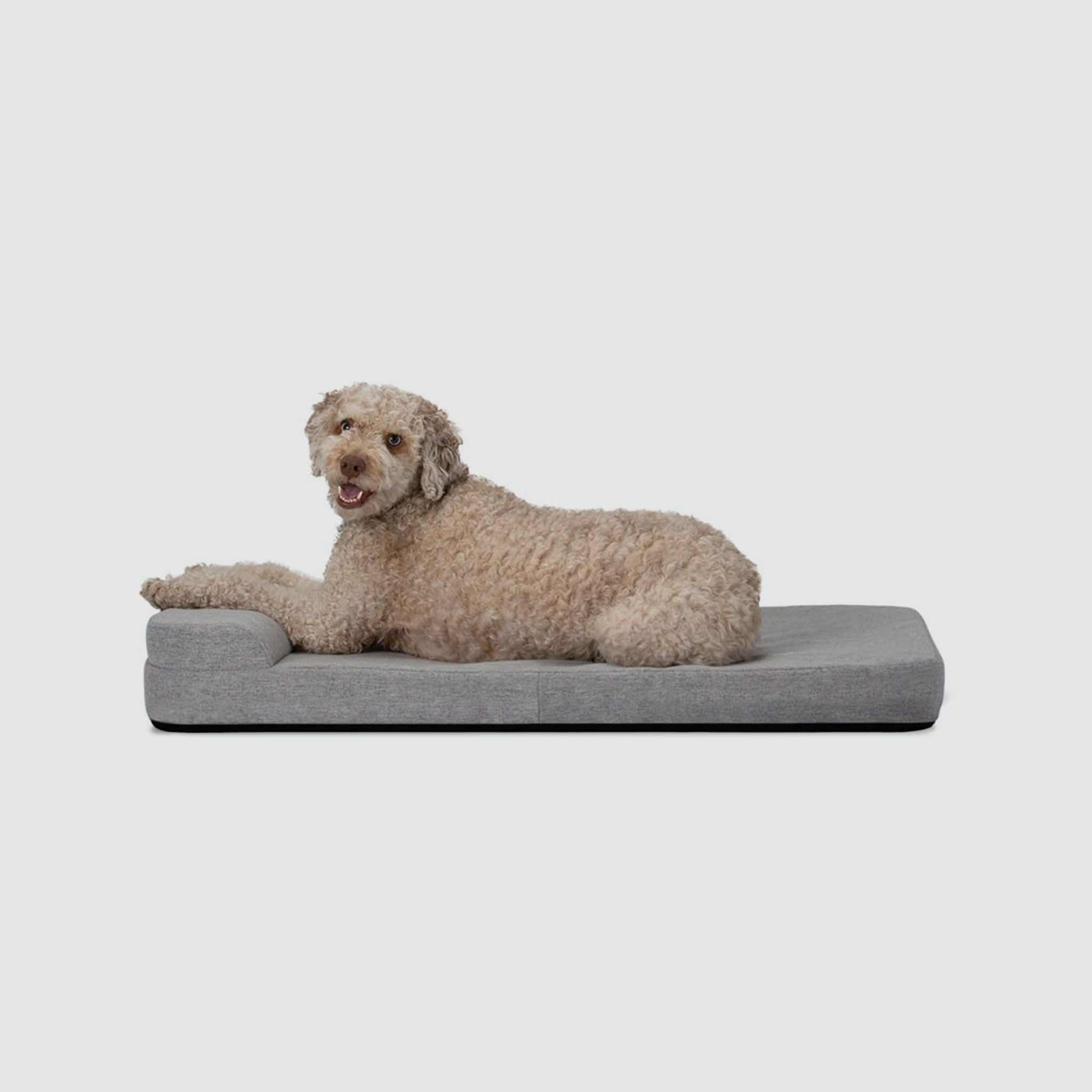 Water-Repellent Dog Crate Bed Intermediate