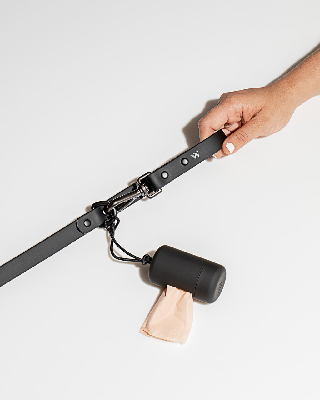 Leash-Attached Dog Waste Bag Dispenser product image 59