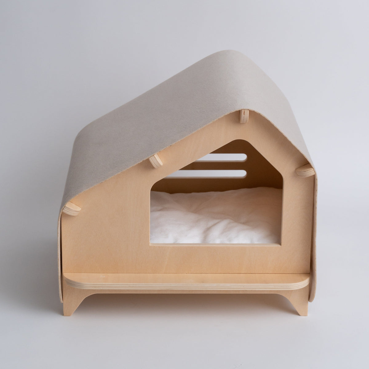 Wooden Indoor Pet Cabin Cream / Medium