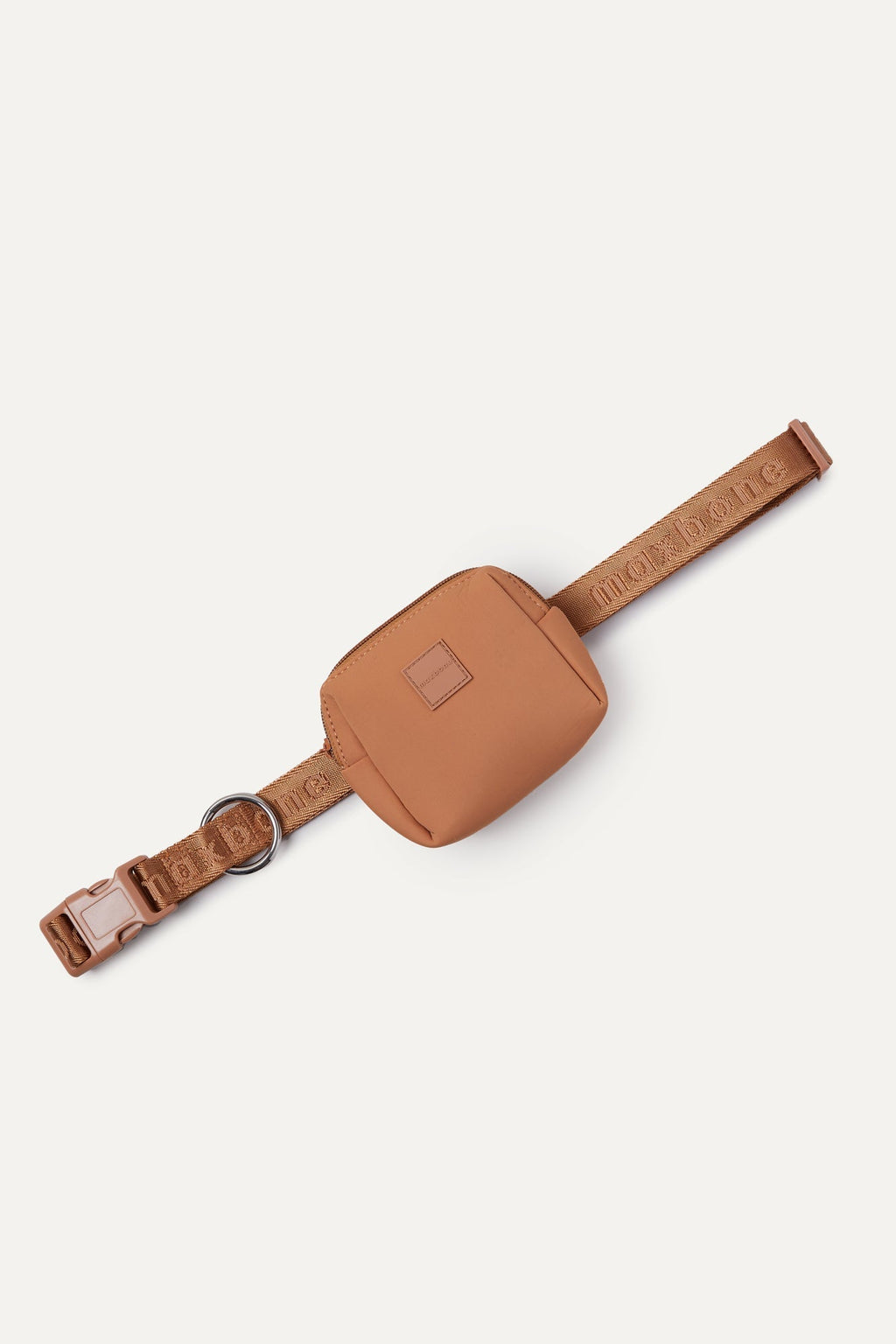color: camel