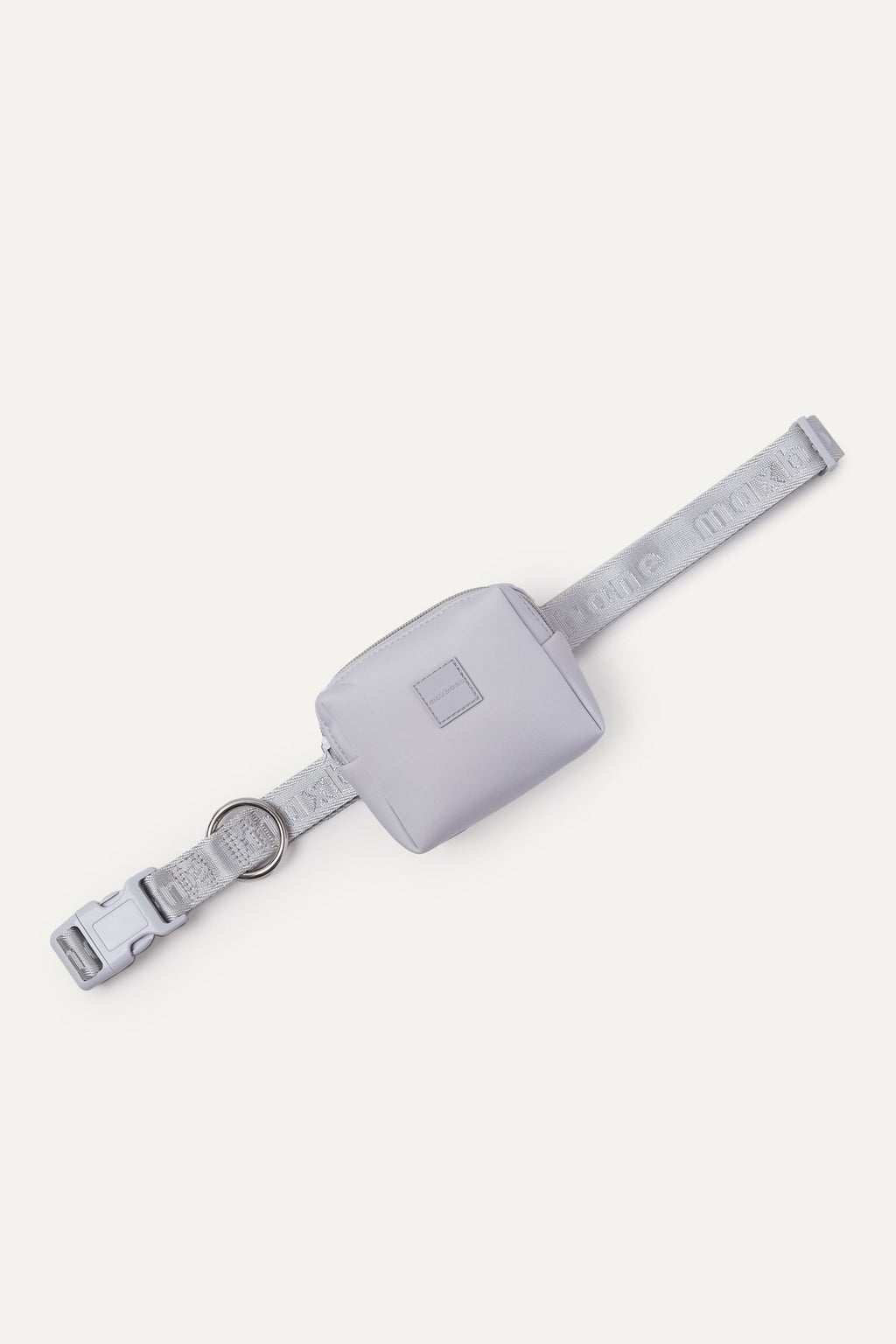 color: light gray
