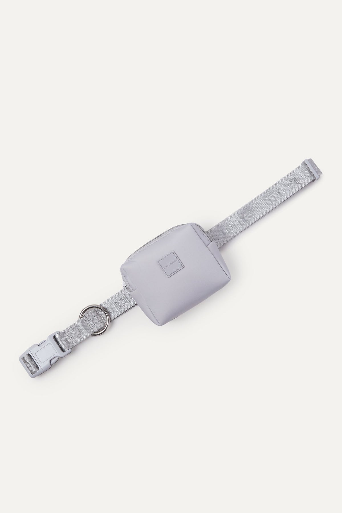 color: light gray
