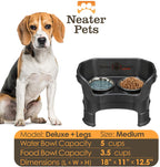 A chart displaying the Deluxe medium with leg extension bowl capacity and dimensions, with a medium-sized dog next to the chart.