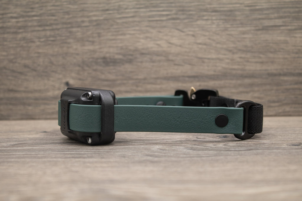 Hoot & Co Everest E Collar Strap, durable black fabric with adjustable buckle, designed for pet safety and comfort.