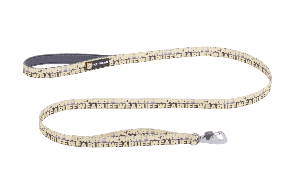Padded Handle Standard Dog Leash, Mountains Logo (955)
