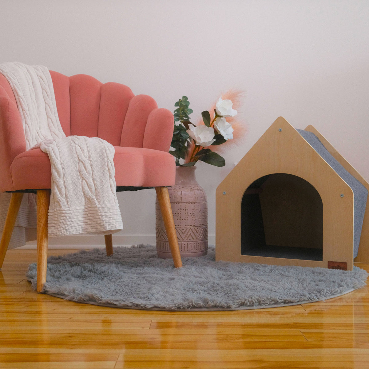 Scratchable Cat House product image 1