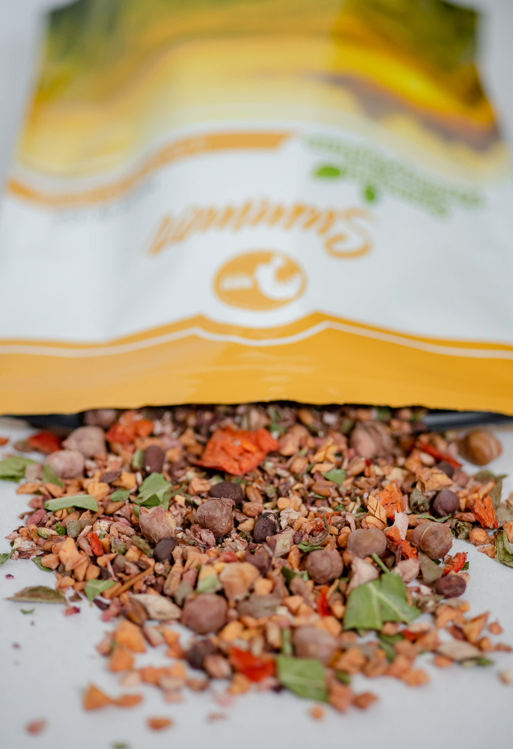 Freeze-Dried Seasonal Parrot Food product image 8