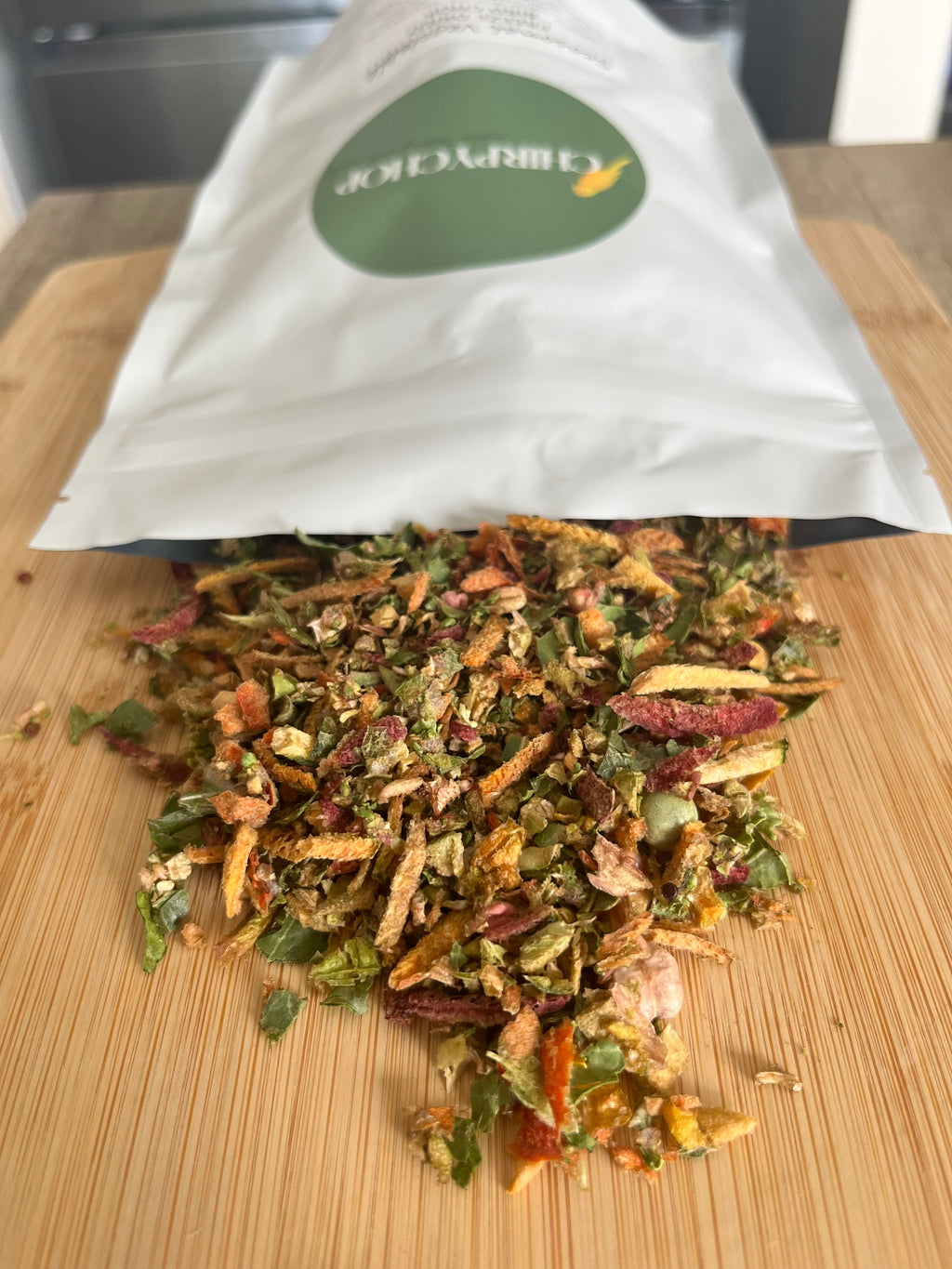 Freeze-Dried Vegetable Bird Chop product image 2