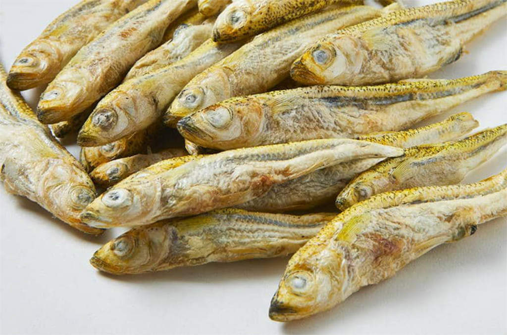 Freeze-Dried Minnow Treats product image 2