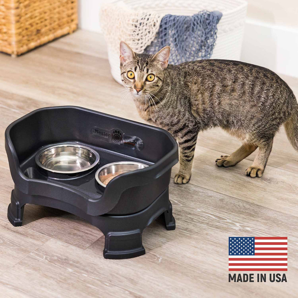 Elevated Spill-Containment Pet Feeder product image 149