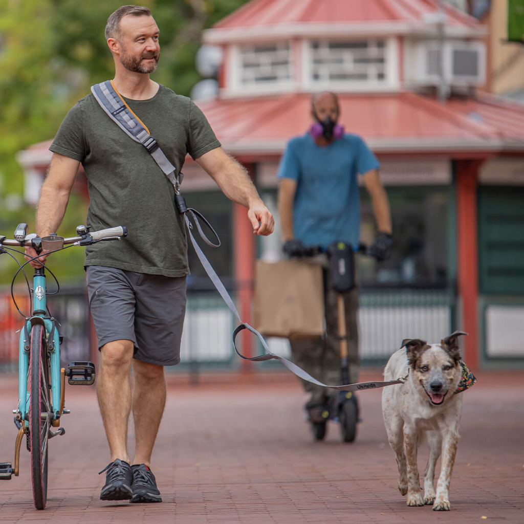 Hands-Free Sling Dog Leash System product image 3